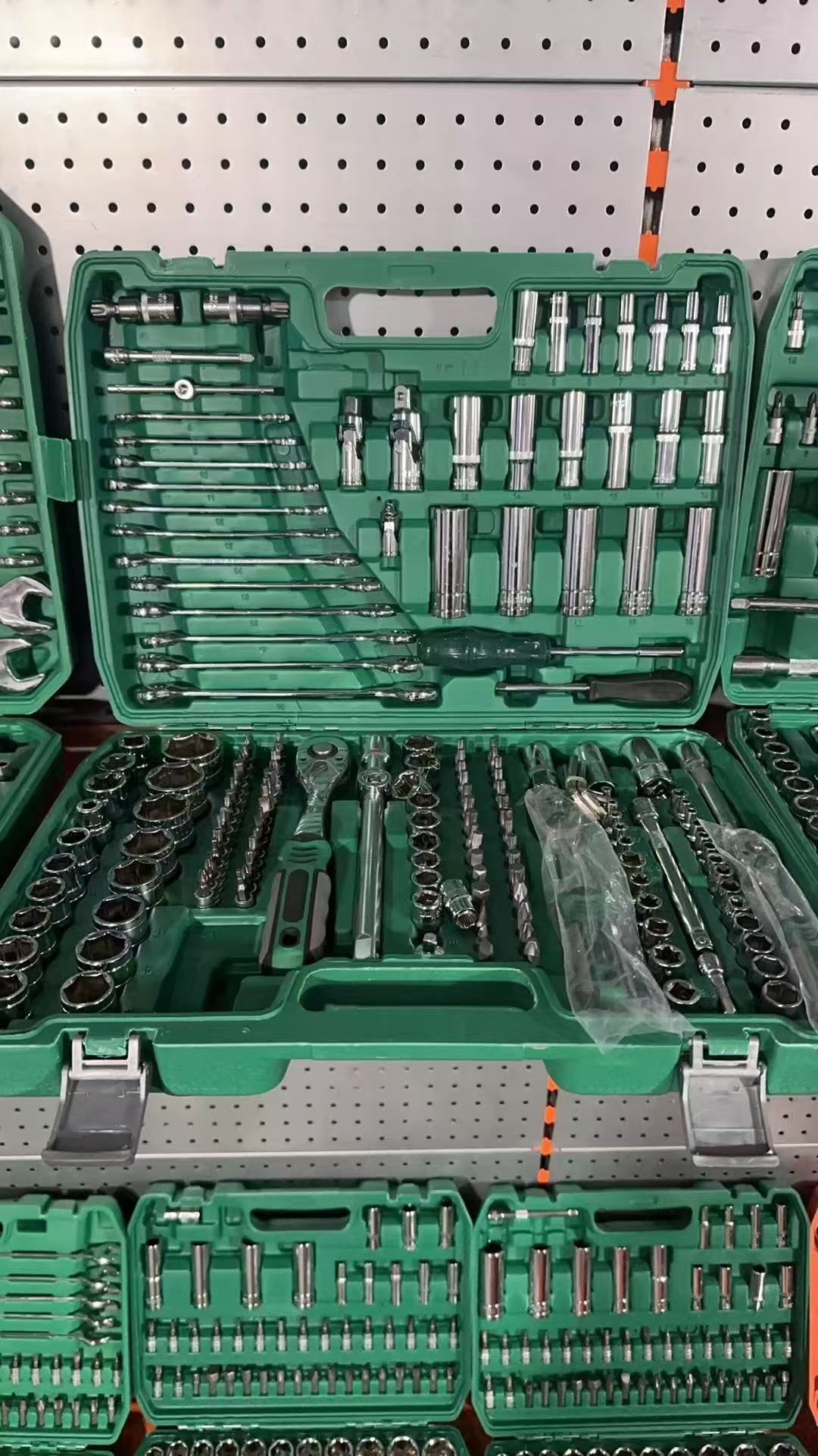 ชุดเครื่องมือซ่อมรถยนต์ DIY 21 - Power Tools Repairs บทวิจารณ์และราคา